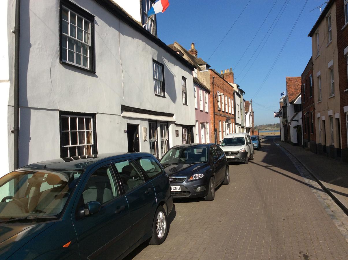 Swanhouse Bed & Breakfast Harwich Eksteriør bilde